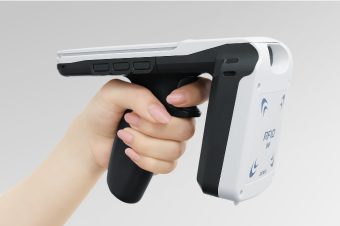 読み取り速度 最大700タグ/秒